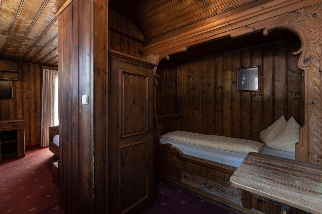 Gasthof Residence Brugghof & Erlhof カンポ・トゥーレス エクステリア 写真