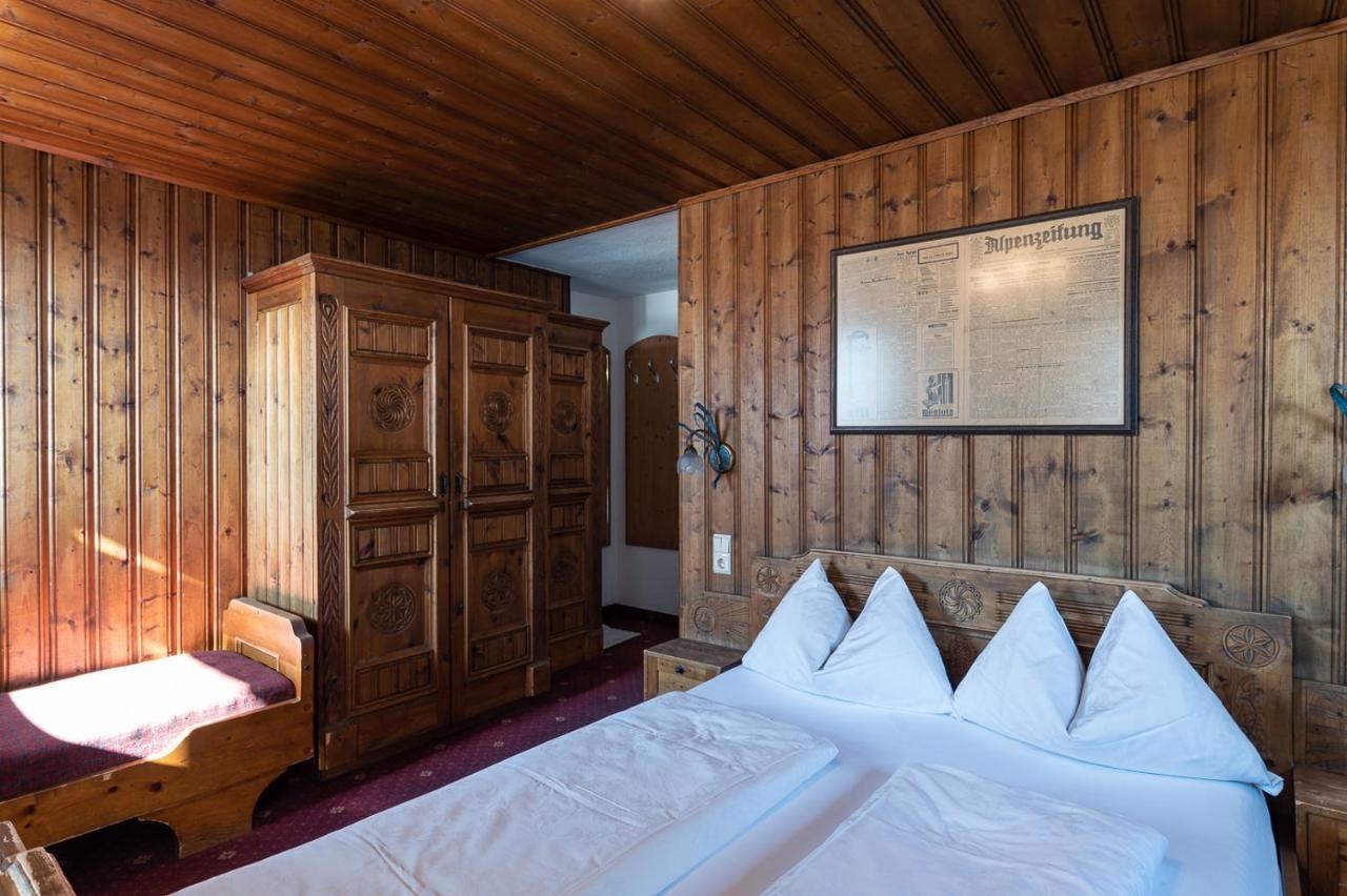 Gasthof Residence Brugghof & Erlhof カンポ・トゥーレス 部屋 写真