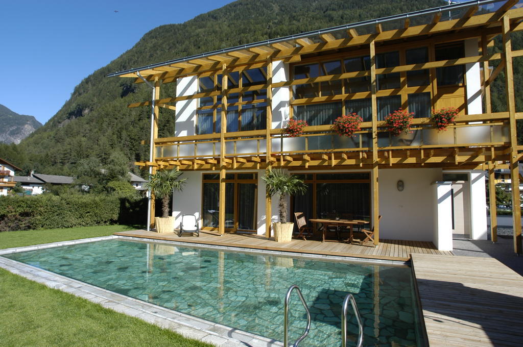 Gasthof Residence Brugghof & Erlhof カンポ・トゥーレス 部屋 写真