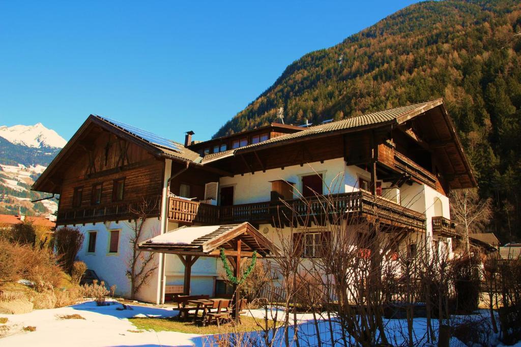 Gasthof Residence Brugghof & Erlhof カンポ・トゥーレス エクステリア 写真
